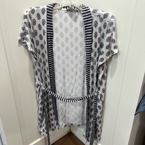 Black and White Patterned Kimono Cardigan